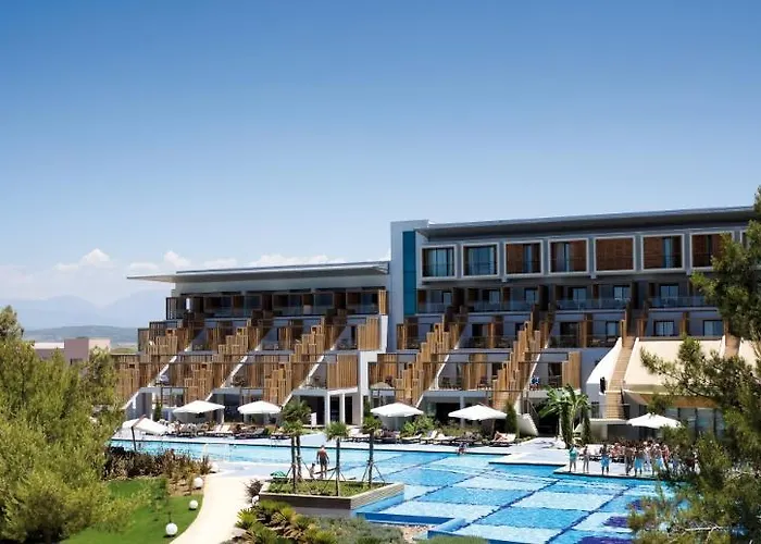 Lykia World Antalya Hotel 3*